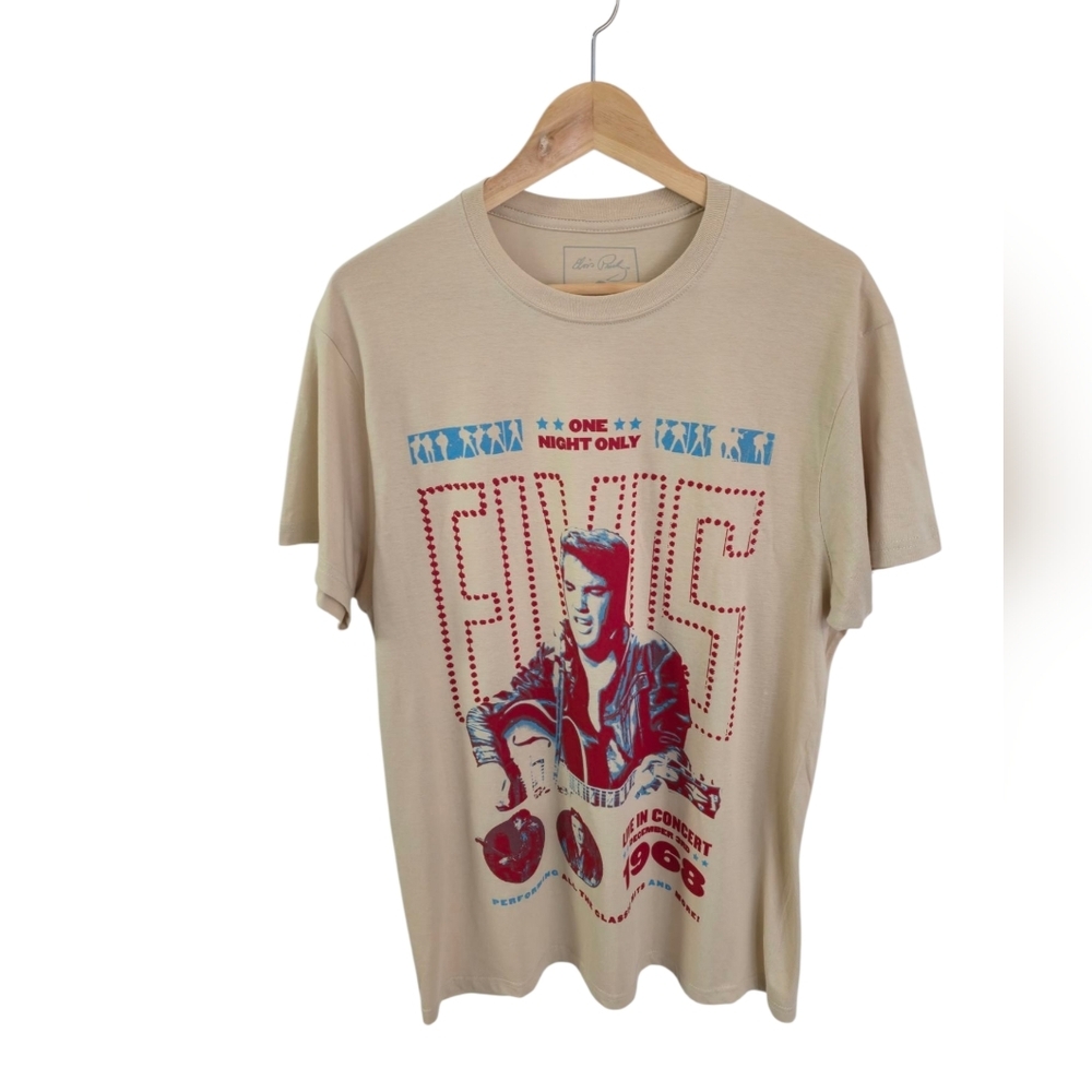 NWOT Elvis Presley One Night Only Short Sleeve Tshirt Beige Size Medium